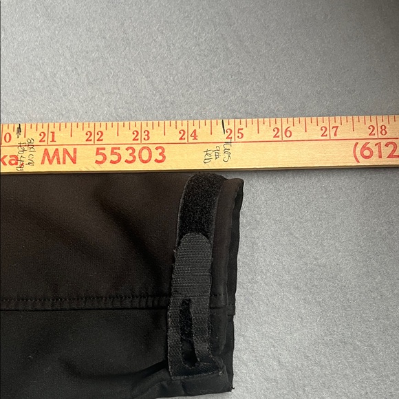 Men's Black Performance Jacket - Picture 15 of 15